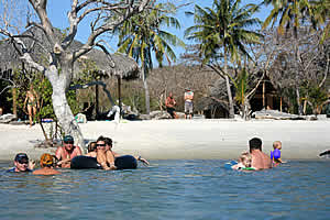 Pemba Accommodation - Pemba Self Catering - Pemba Dive and bush camp - Mozambique Dive camps - Mozambique Diving