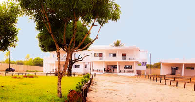 Tchezany Guesthouse is a cozy retreat located in Dondo, Sofala Province, Mozambique