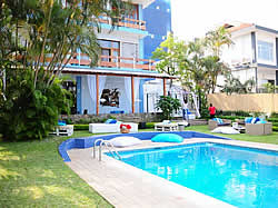 Figtree Guest Hosue Bed and Breakfast in Maputo!